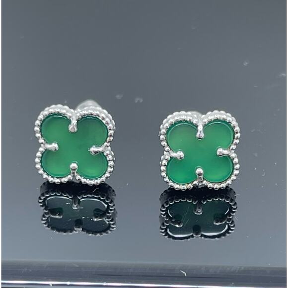 Green Onyx Flower Stud Earrings 925 Sterling Silver Screw Back Posts - Picture 8 of 9